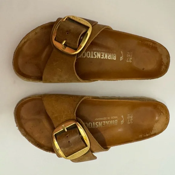 Birkenstock Brown Sandals with Gold Buckle - Picture 12 of 15